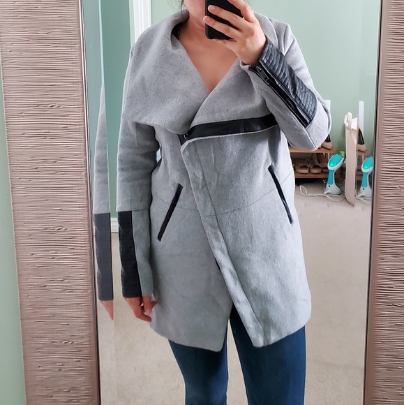 Grey and black fall jacket size large - Picture 9 of 14